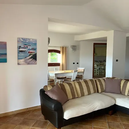 Villa Oriana *