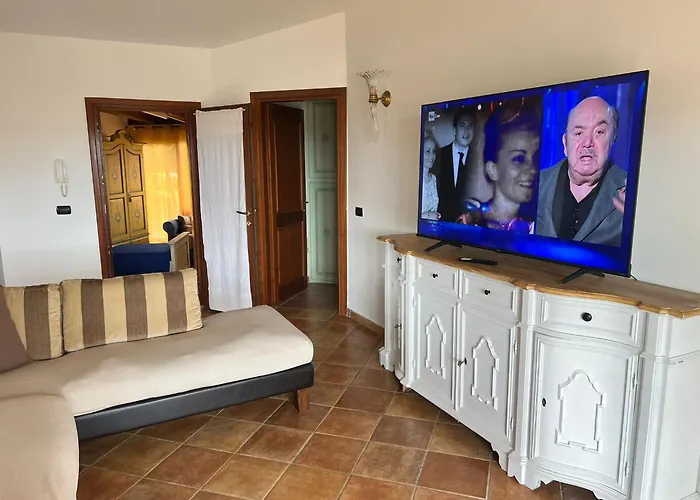 Oriana Villa Porto San Paolo